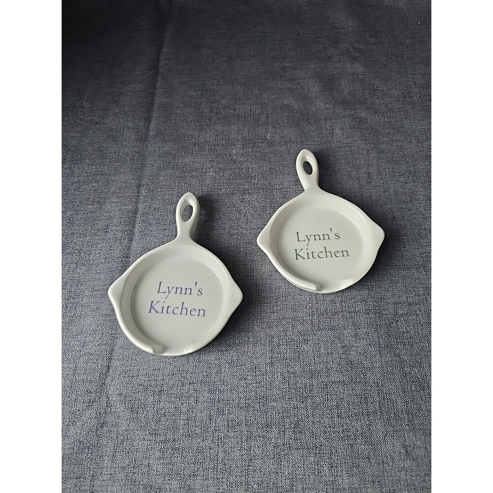2 Mini Skillet Spoon Rests - Lynn's Kitchen - Farmhouse Cottagecore Teabag Tea